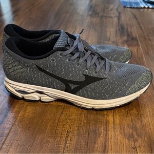 Mizuno Wave Rider Gray/Black - 12 D